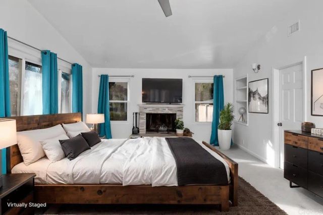 1971 Bernardo Avenue, Escondido, CA 92025