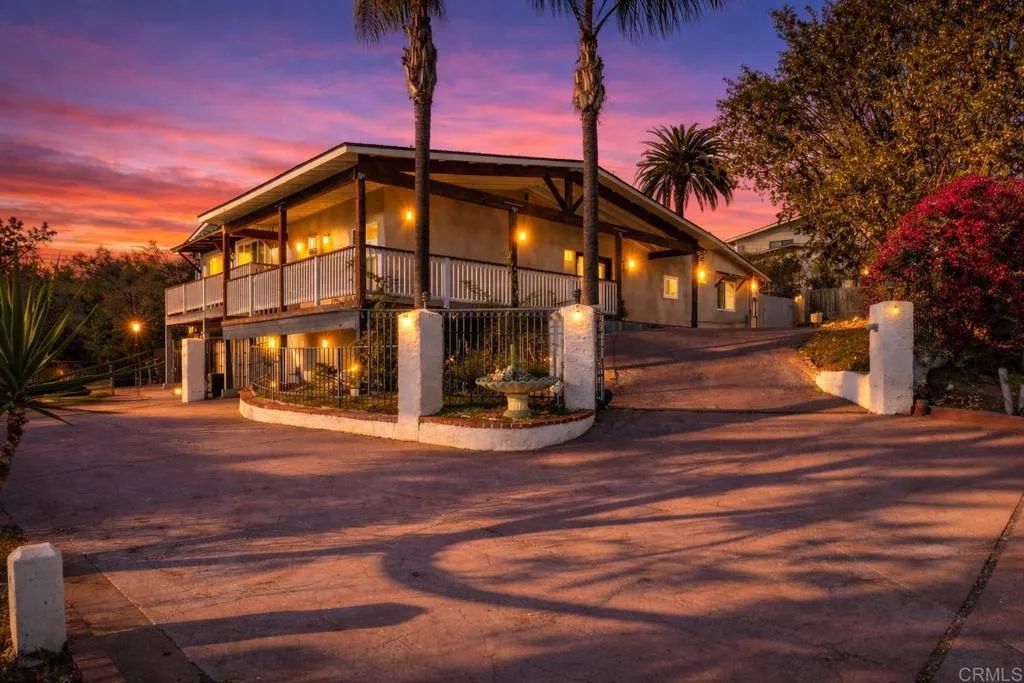 1971 Bernardo Avenue, Escondido, CA 92025