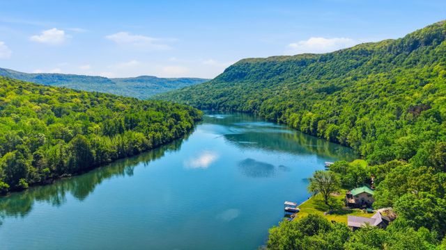 18860 River Canyon Road, Chattanooga, TN 37405