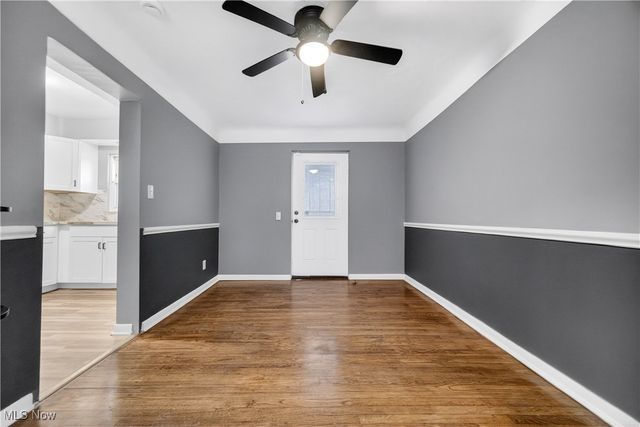 1090 Hillstone Road, Cleveland Heights, OH 44121