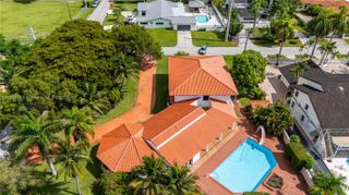 8390 SW 2nd St, Miami, FL 33144