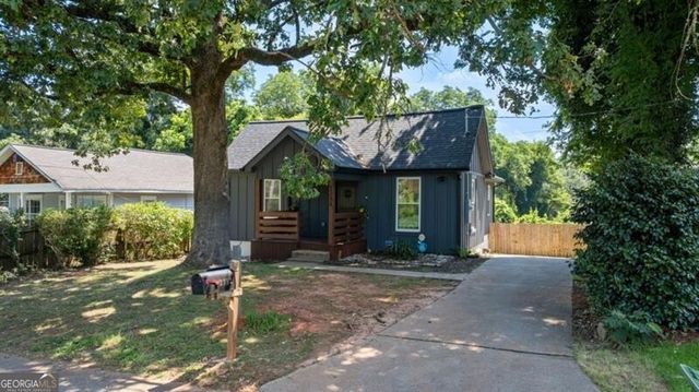 2352 Herring Road, Atlanta, GA 30311