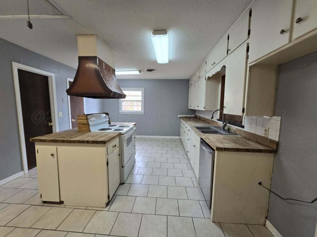 107 Parkview Drive, Amarillo, TX 79106