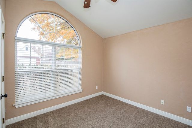 3800 SE 8th Street, Bentonville, AR 72712