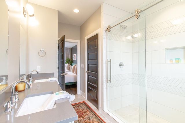713B 26th Ave, N, Nashville, TN 37208