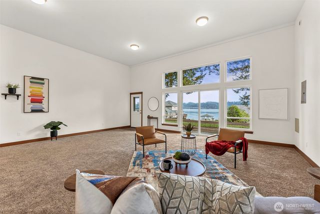 130 E Old Winery Road, Shelton, WA 98584