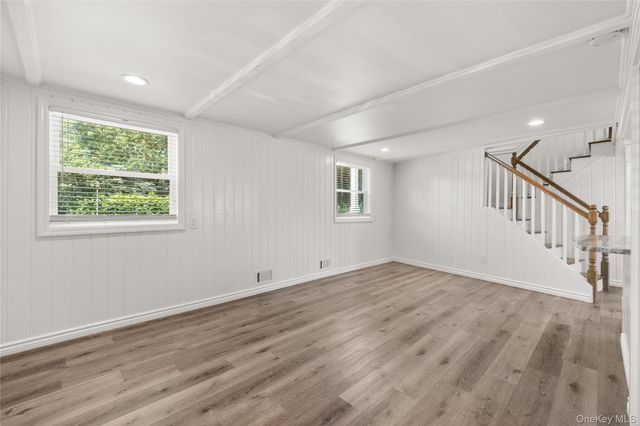 4 Bunny Lane, East Setauket, NY 11733