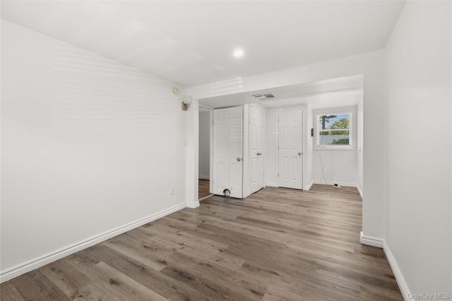 4 Bunny Lane, East Setauket, NY 11733