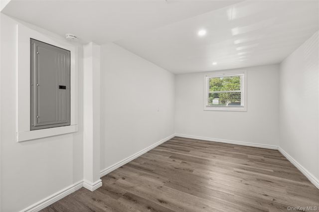 4 Bunny Lane, East Setauket, NY 11733