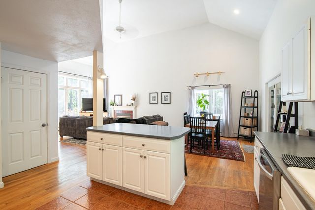 47 Deer Ridge Drive, Barrington, NH 03825