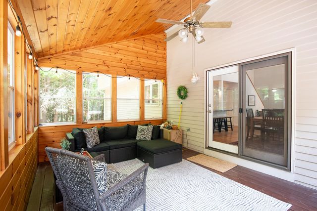 47 Deer Ridge Drive, Barrington, NH 03825