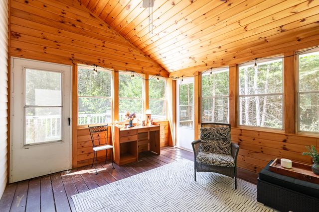 47 Deer Ridge Drive, Barrington, NH 03825