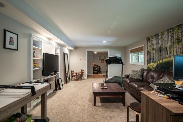 47 Deer Ridge Drive, Barrington, NH 03825