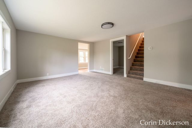 10860 Douglas Avenue, Plainwell, MI 49080