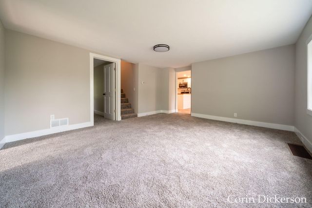 10860 Douglas Avenue, Plainwell, MI 49080