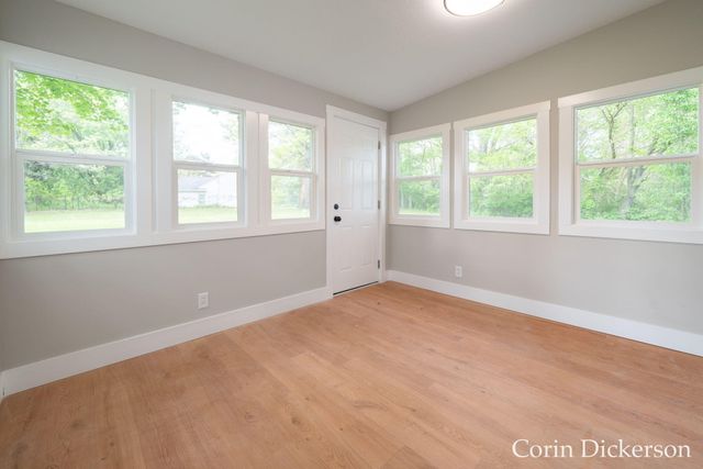 10860 Douglas Avenue, Plainwell, MI 49080