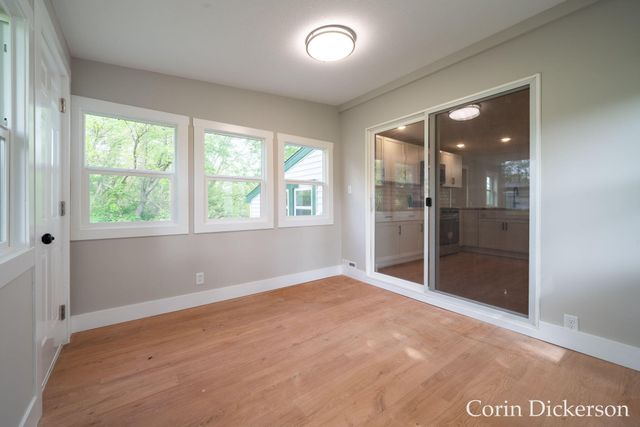 10860 Douglas Avenue, Plainwell, MI 49080
