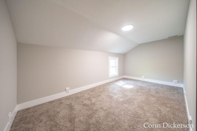 10860 Douglas Avenue, Plainwell, MI 49080