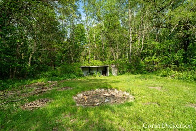 10860 Douglas Avenue, Plainwell, MI 49080