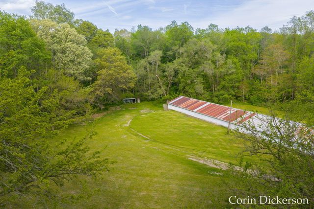 10860 Douglas Avenue, Plainwell, MI 49080