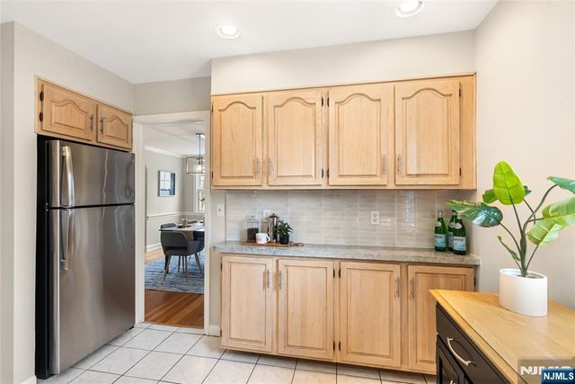 5 Northview Terrace, Maplewood, NJ 07040