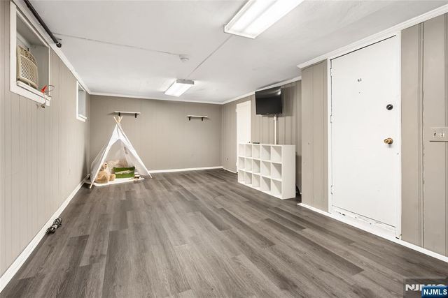 5 Northview Terrace, Maplewood, NJ 07040