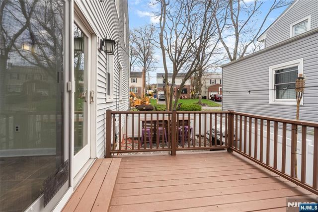 5 Northview Terrace, Maplewood, NJ 07040