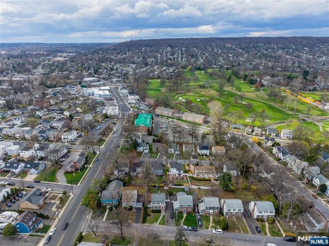 5 Northview Terrace, Maplewood, NJ 07040