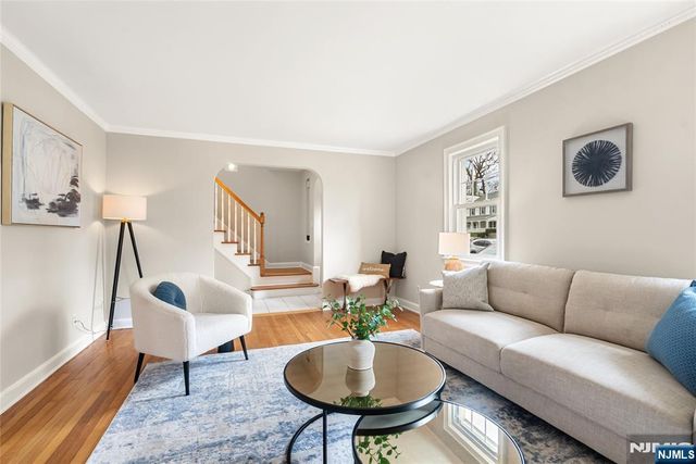 5 Northview Terrace, Maplewood, NJ 07040