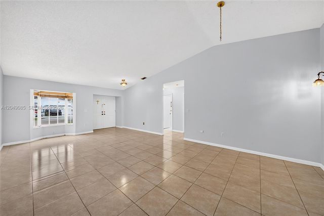 14412 SW 115th St, Miami, FL 33186