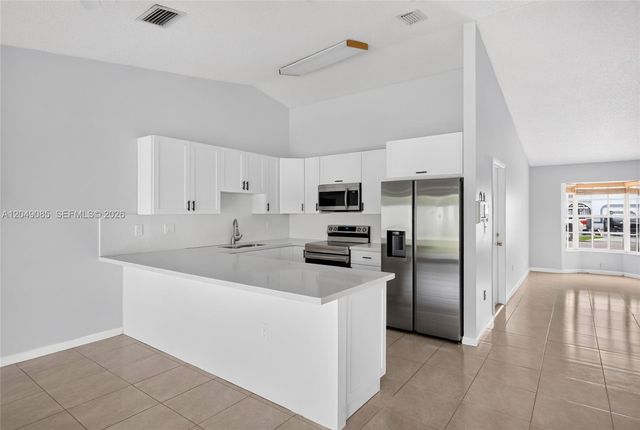 14412 SW 115th St, Miami, FL 33186