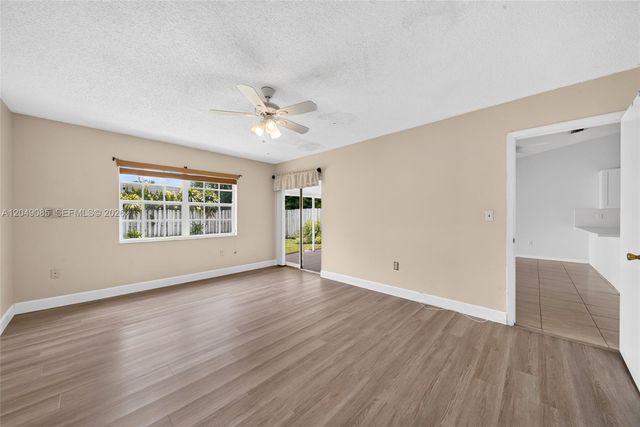 14412 SW 115th St, Miami, FL 33186