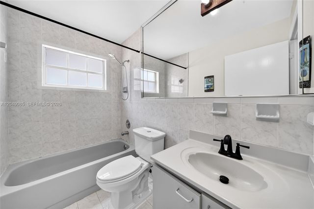 14412 SW 115th St, Miami, FL 33186