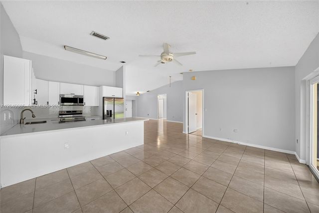 14412 SW 115th St, Miami, FL 33186