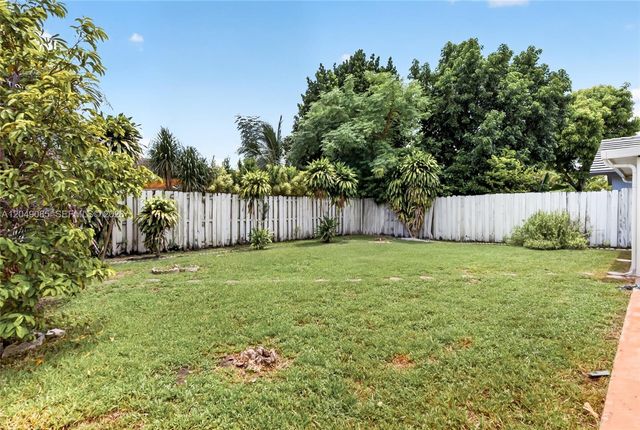 14412 SW 115th St, Miami, FL 33186