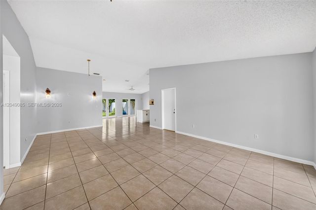 14412 SW 115th St, Miami, FL 33186
