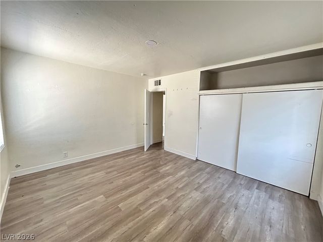 1711 Santa Paula Drive, Las Vegas, NV 89104