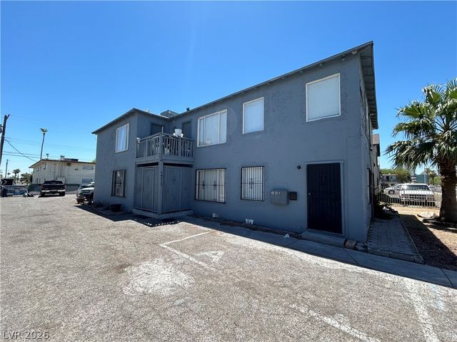 1711 Santa Paula Drive, Las Vegas, NV 89104