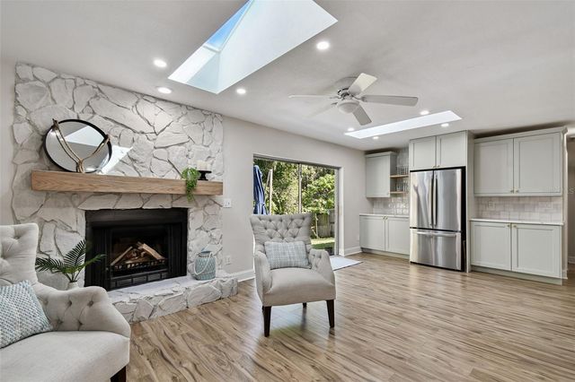 34 HARBOR OAKS CIRCLE, Safety Harbor, FL 34695