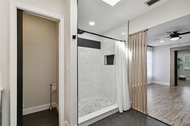 34 HARBOR OAKS CIRCLE, Safety Harbor, FL 34695