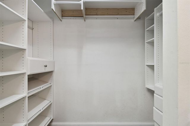 34 HARBOR OAKS CIRCLE, Safety Harbor, FL 34695