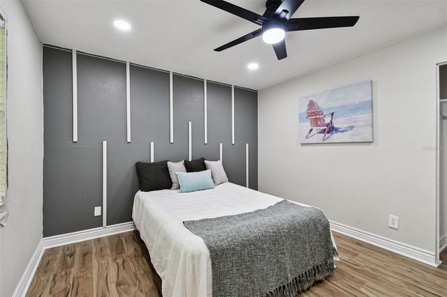 34 HARBOR OAKS CIRCLE, Safety Harbor, FL 34695