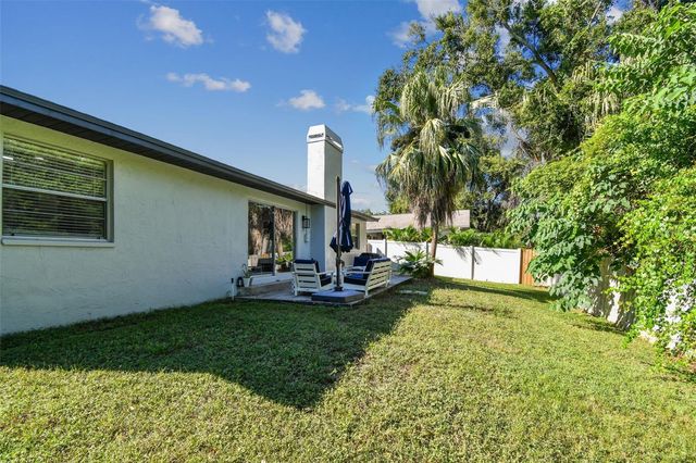 34 HARBOR OAKS CIRCLE, Safety Harbor, FL 34695