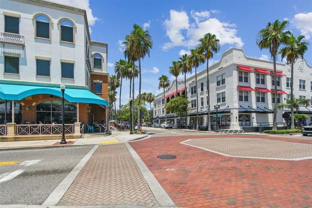 34 HARBOR OAKS CIRCLE, Safety Harbor, FL 34695