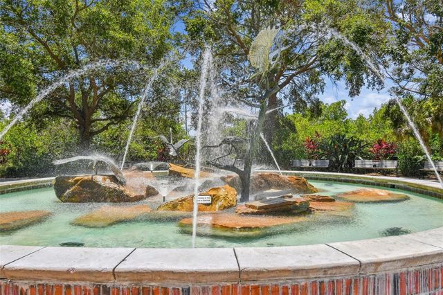 34 HARBOR OAKS CIRCLE, Safety Harbor, FL 34695