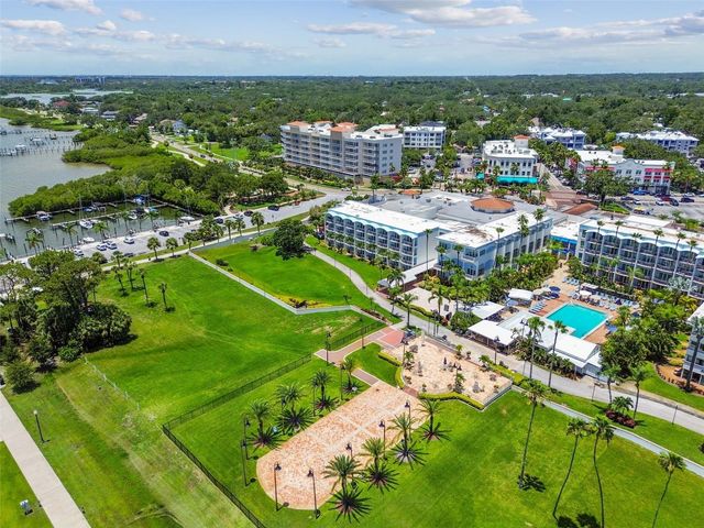 34 HARBOR OAKS CIRCLE, Safety Harbor, FL 34695