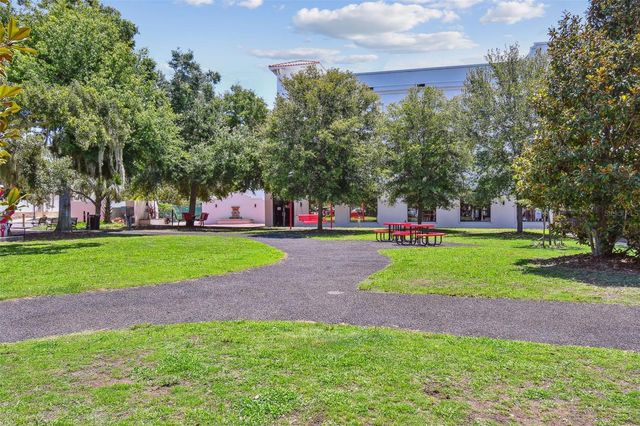 34 HARBOR OAKS CIRCLE, Safety Harbor, FL 34695