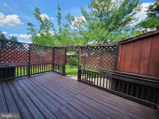 4672 WHITAKER PL, Woodbridge, VA 22193