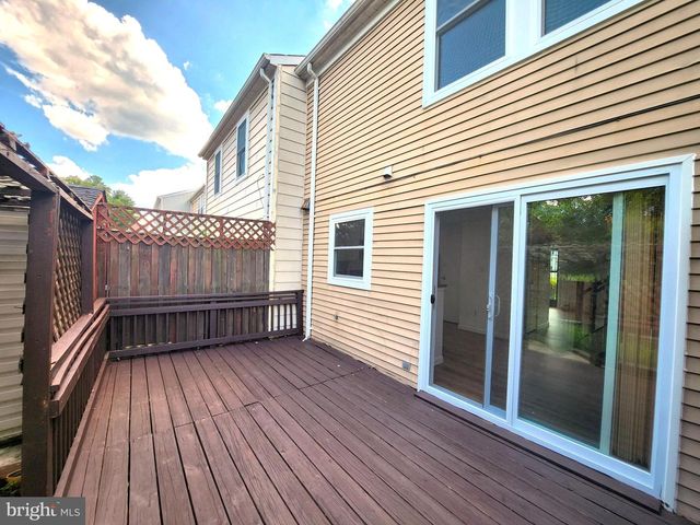 4672 WHITAKER PL, Woodbridge, VA 22193