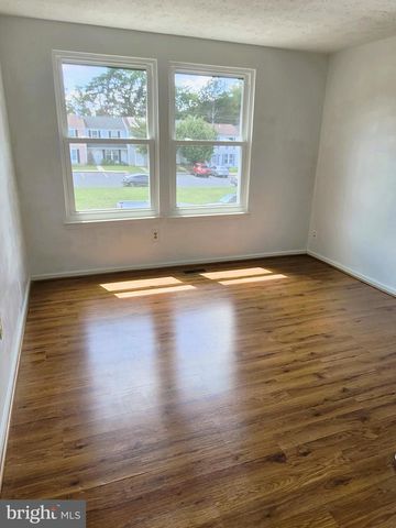 4672 WHITAKER PL, Woodbridge, VA 22193
